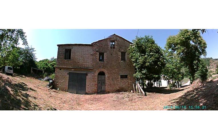 Rustico/Casale in vendita a Penna San Giovanni