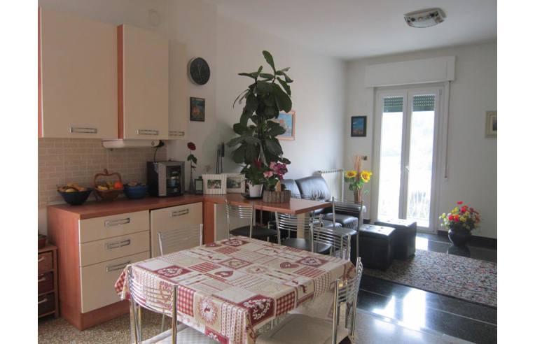 Appartamento in vendita a Genova, Zona Pontedecimo