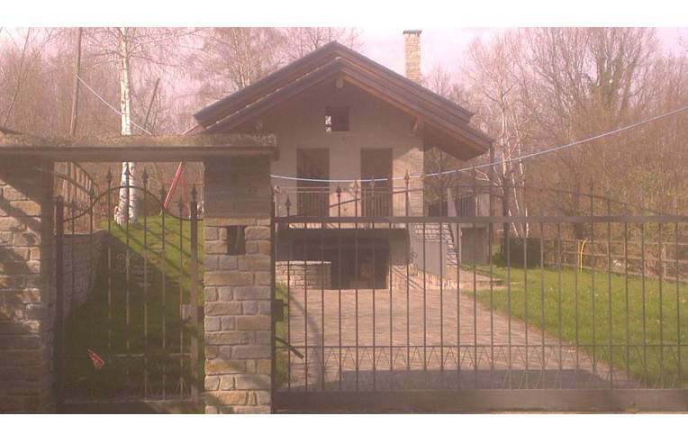 Villa in vendita a Brovello-Carpugnino, Frazione Brovello