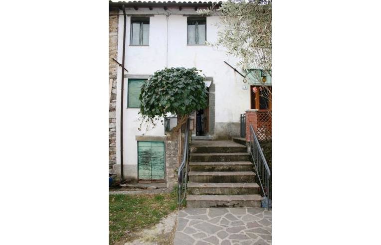 Rustico/Casale in vendita a Borgo a Mozzano, Frazione San Romano