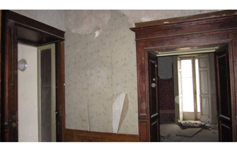 Foto 4 - Palazzo/Stabile in Vendita da Privato - Giugliano in Campania (Napoli)