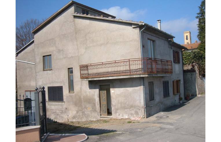 Casa indipendente in vendita a Sorano, Frazione San Giovanni