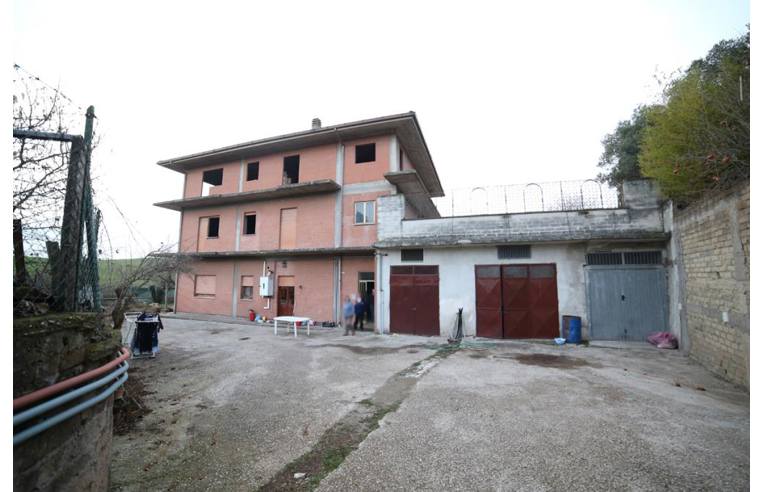 Villa in vendita a Roma, Zona Ardeatino