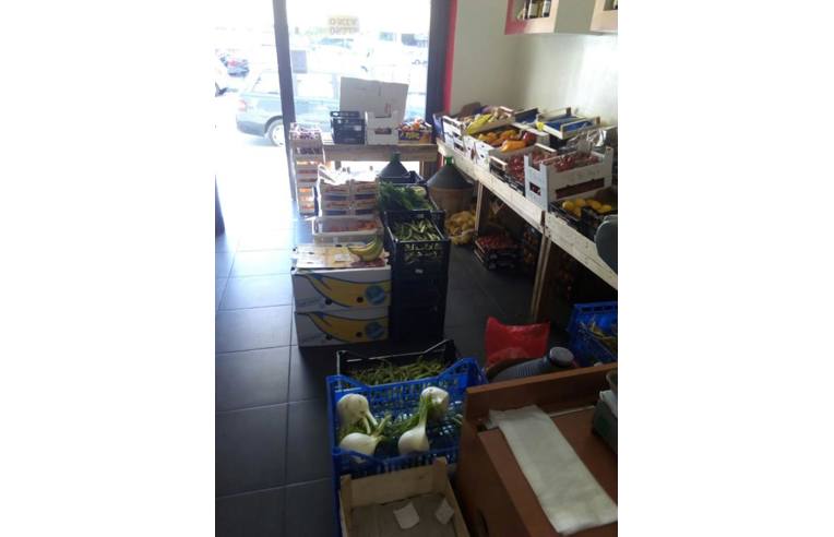 Negozio di alimentari in vendita a Torino, Zona Santa Rita