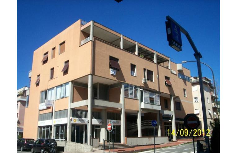 Appartamento in vendita a Bolano, Frazione Ceparana