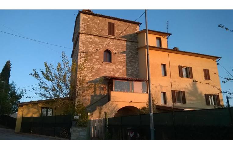 Villa in vendita a Corciano, Frazione Castelvieto