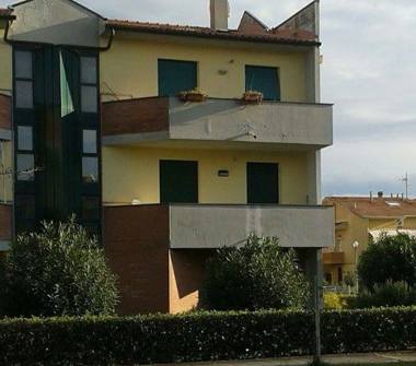 Quadrilocale in vendita a Rosignano Marittimo, Frazione Rosignano Solvay