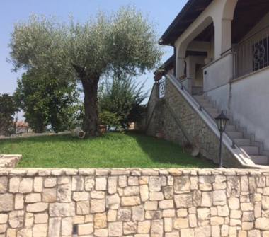 Casa indipendente in vendita a Pietramelara (Caserta)