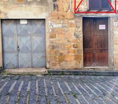 Box/Garage/Posto auto in vendita a Barrafranca (Enna)