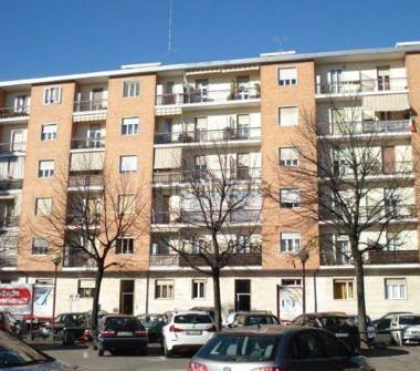 Trilocale in vendita a Rivoli, Frazione Cascine Vica