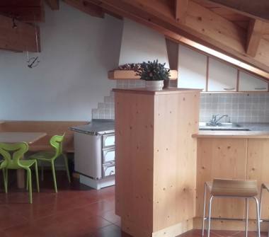 Quadrilocale in vendita a Ronzone (Trento)