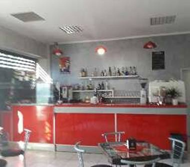 Bar in vendita a Torino, Zona Vanchiglietta
