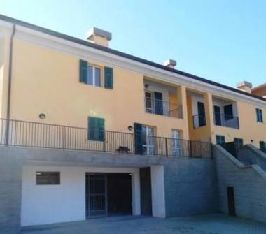 Appartamento in vendita a Serra Riccò, Frazione Pedemonte