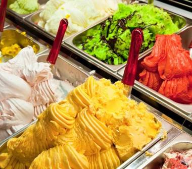 Bar in vendita a Castel d'Azzano, Frazione Beccacivetta