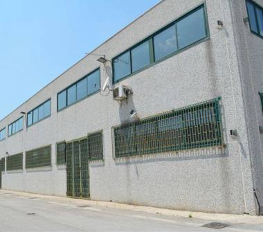 Capannone in vendita a Eboli (Salerno)