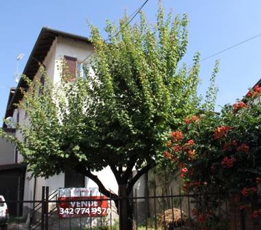 Casa indipendente in vendita a Sant'Agata Fossili (Alessandria)