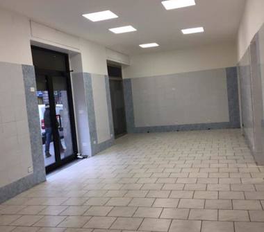 Negozio in affitto a Milano, Zona Maciachini