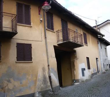 Casa indipendente in vendita a Colleretto Giacosa (Torino)