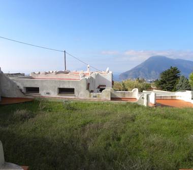 Villa in vendita a Lipari (Messina)