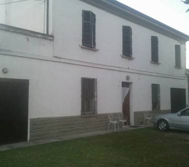 Casa indipendente in vendita a Ravenna, Zona Pilastro