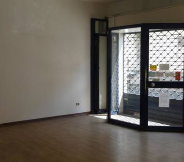 Negozio in vendita a Sant'Alessio Siculo (Messina)