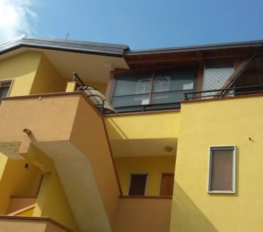 Villetta a schiera in vendita a Tortora, Frazione Tortora Centro Storico