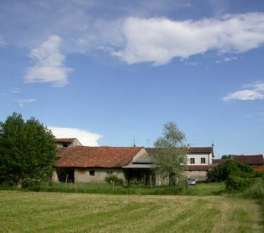 Rustico/Casale in vendita a Roverbella (Mantova)