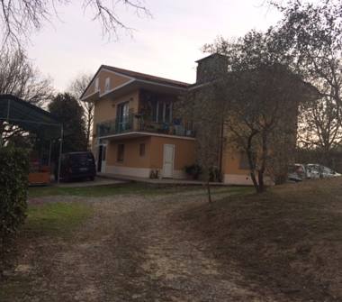 Villa in vendita a Capannori, Frazione Camigliano
