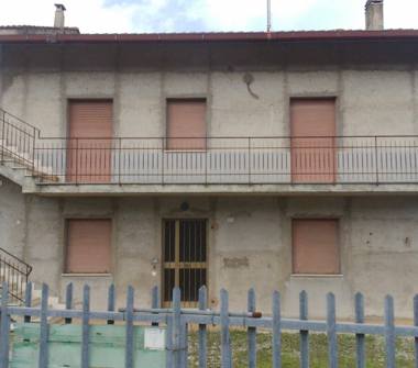 Casa indipendente in vendita a Chiaravalle, Frazione Grancetta