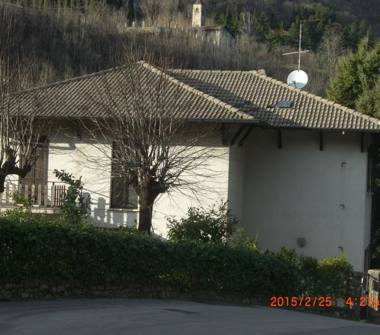 Villa in vendita a Castelmarte (Como)