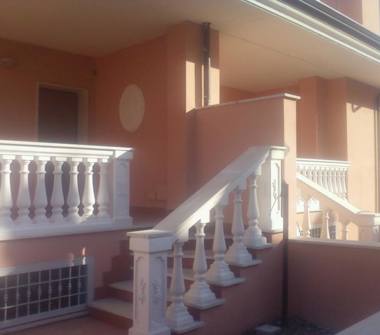 Villetta a schiera in vendita a Guidonia Montecelio, Frazione Marco Simone