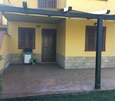 Offerta Vacanze Residence a Campofelice di Roccella (Palermo)