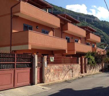 Affitto Appartamento Vacanze a Scilla, Frazione Favazzina