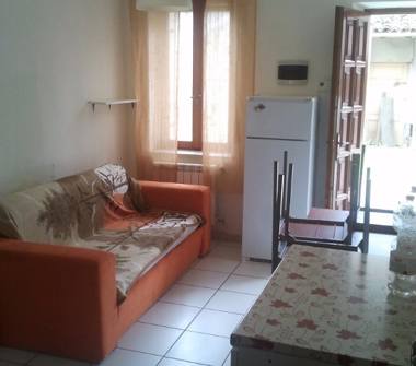 Casa indipendente in vendita a Valle Lomellina (Pavia)