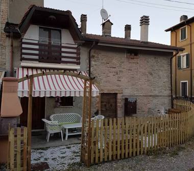 Porzione di casa in vendita a Avolasca (Alessandria)