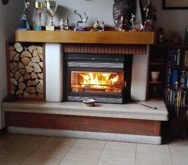 Quadrilocale in vendita a Follo, Frazione Piana Battolla