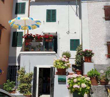 Appartamento in vendita a Marliana, Frazione Montagnana