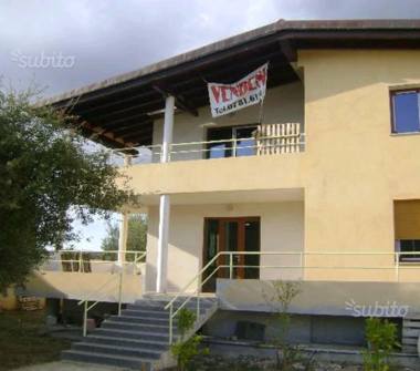 Casa indipendente in vendita a Perdaxius, Frazione Is Manais