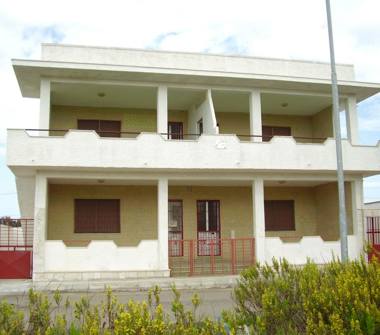 Trilocale in vendita a Lecce, Frazione Torre Chianca