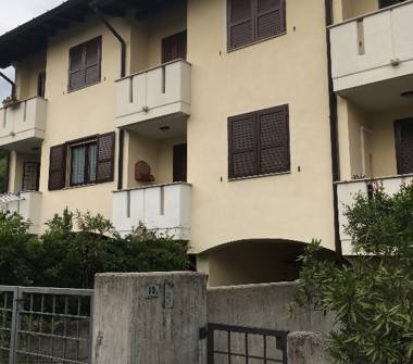 Villetta a schiera in vendita a Gorizia, Frazione Lucinico