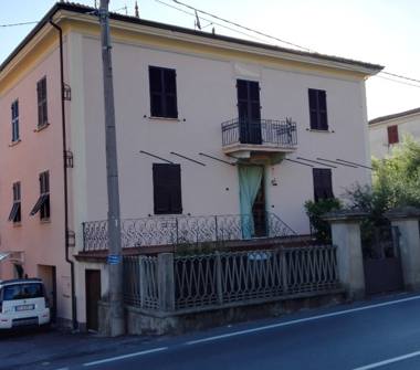 Casa indipendente in vendita a Arcola, Frazione Ressora