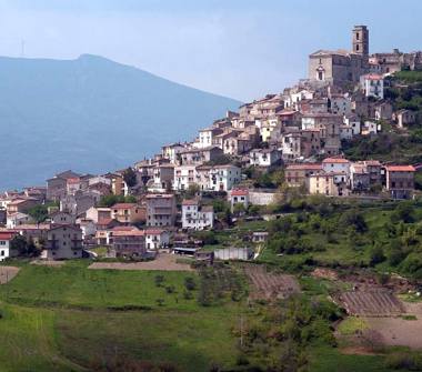 Casa indipendente in vendita a Carunchio (Chieti)