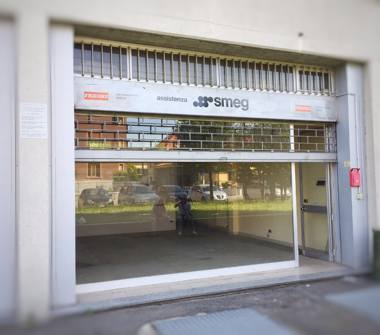 Negozio in vendita a Limbiate (Monza e Brianza)