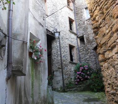 Casa indipendente in vendita a Ascea, Frazione Catona