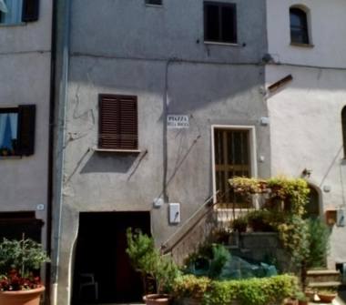 Casa indipendente in vendita a Attigliano (Terni)