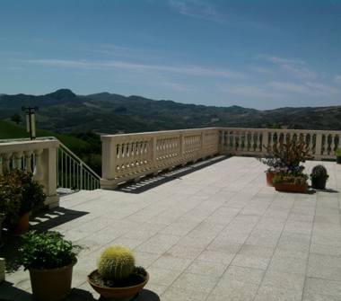 Villa in vendita a Travo (Piacenza)