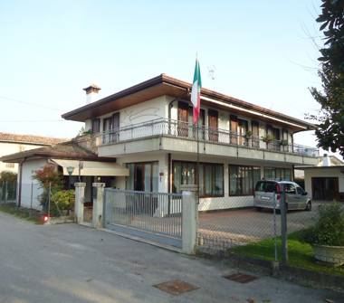 Villa in vendita a Portogruaro, Frazione Lugugnana