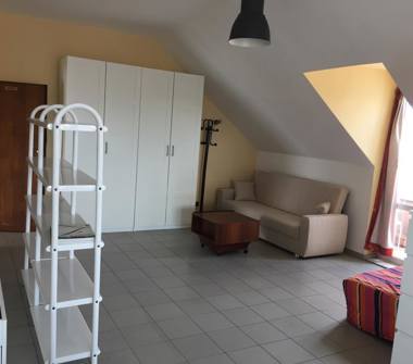 Attico in affitto a Milano, Zona Certosa