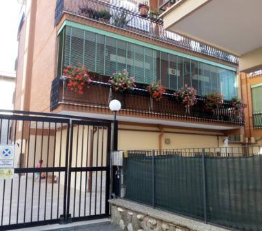 Quadrilocale in vendita a Roma, Zona Appio Claudio