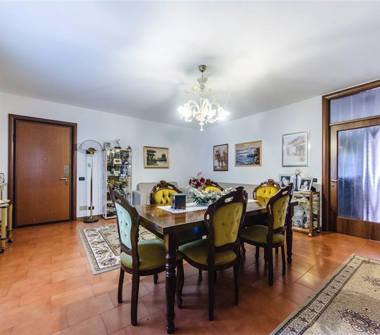 Appartamento in vendita a Santa Maria di Sala, Frazione Caselle